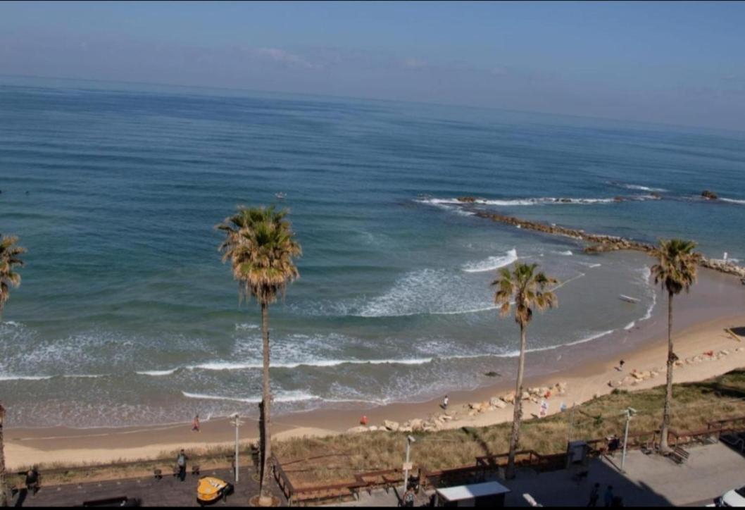 Bat Yam Luxery 5Br Sea View Suite ภายนอก รูปภาพ
