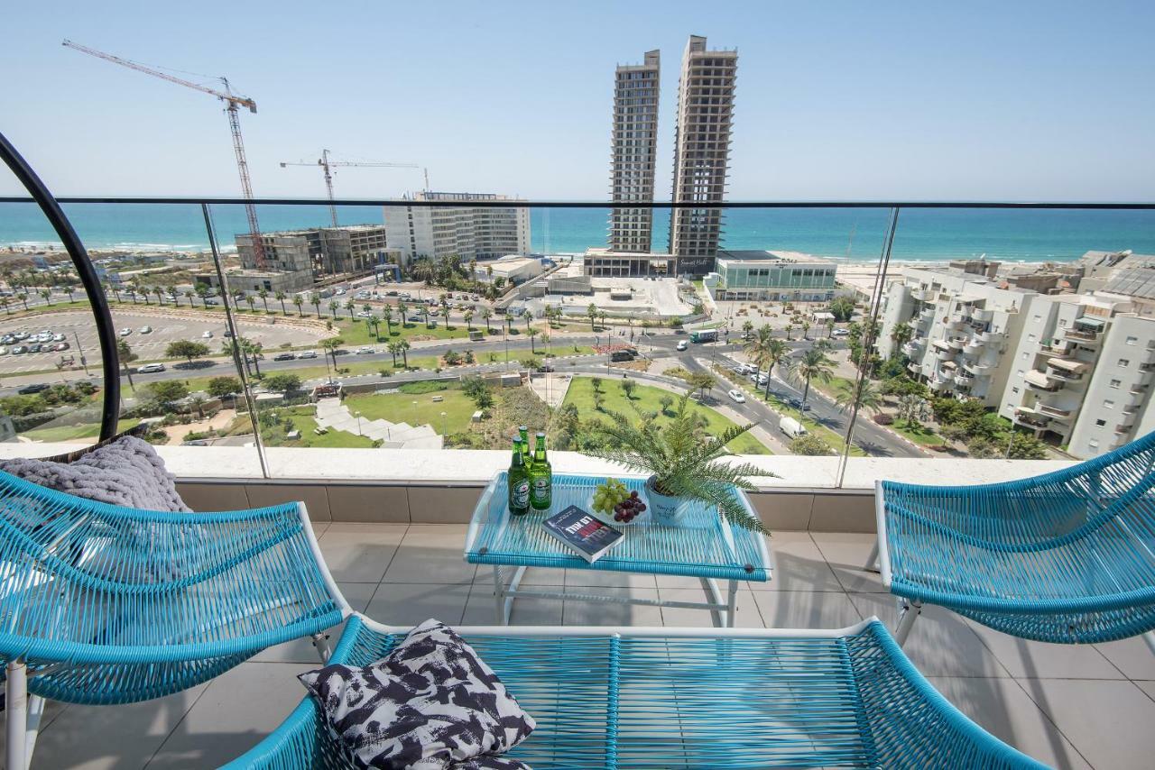Bat Yam Luxery 5Br Sea View Suite ภายนอก รูปภาพ