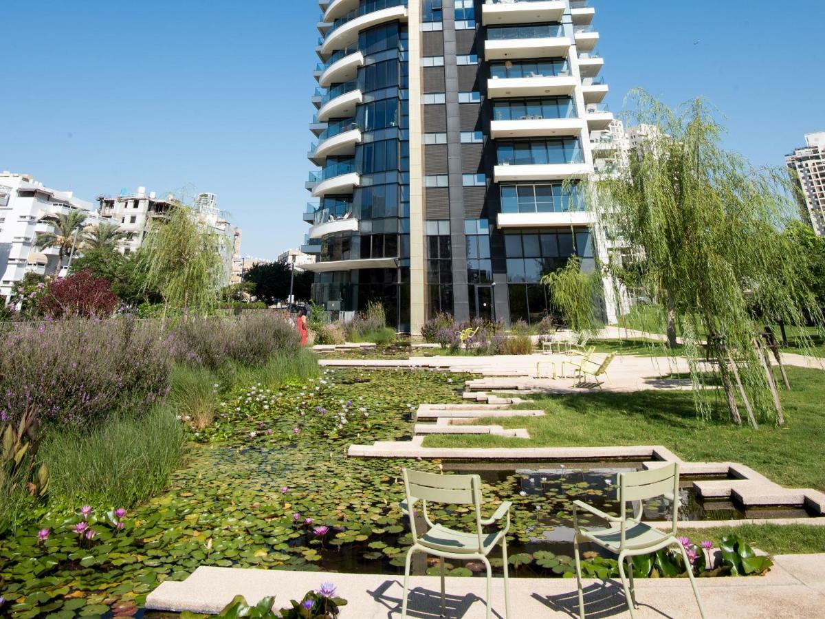 Bat Yam Luxery 5Br Sea View Suite ภายนอก รูปภาพ